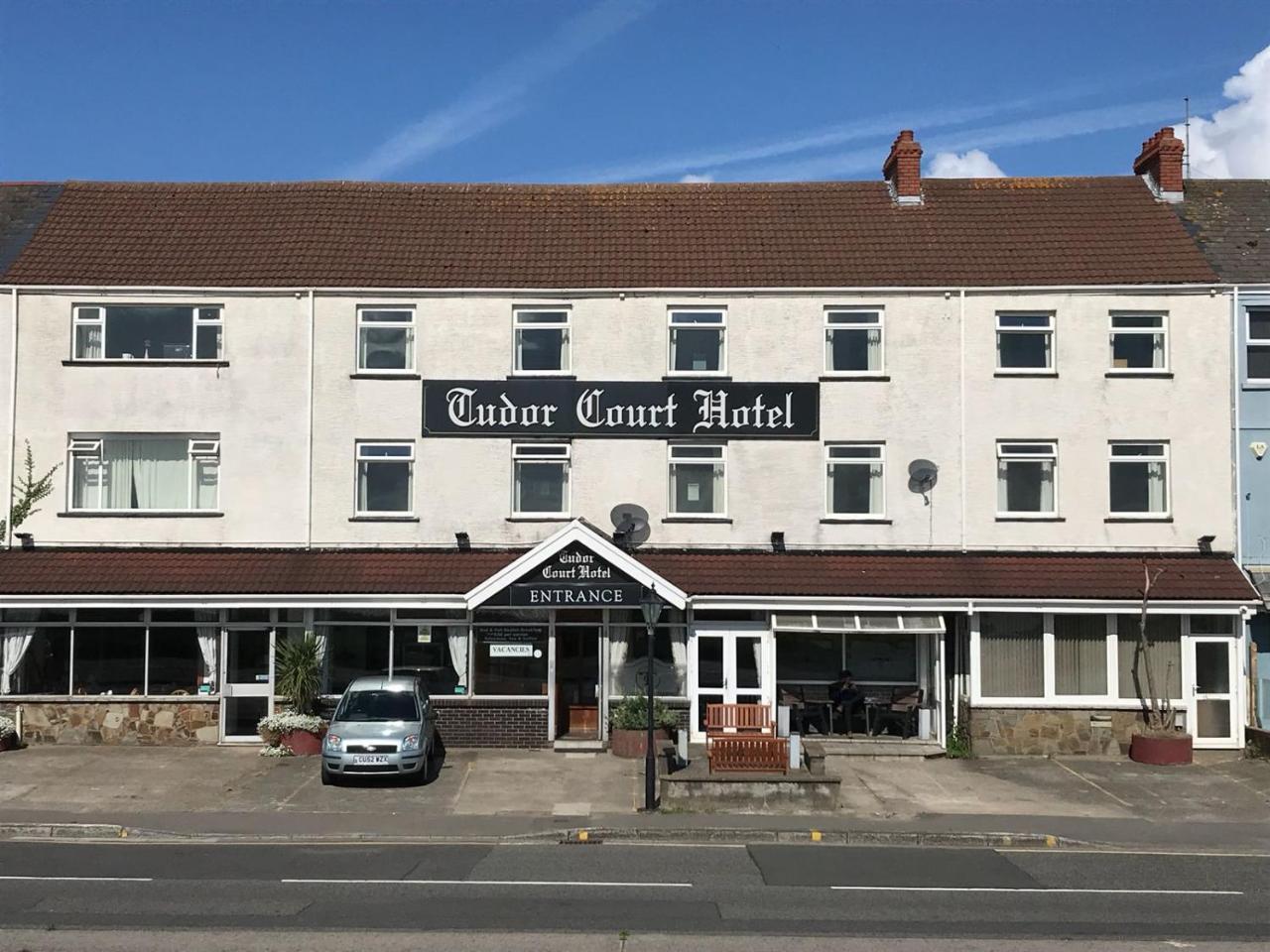 Tudor Court Hotel Swansea Ngoại thất bức ảnh