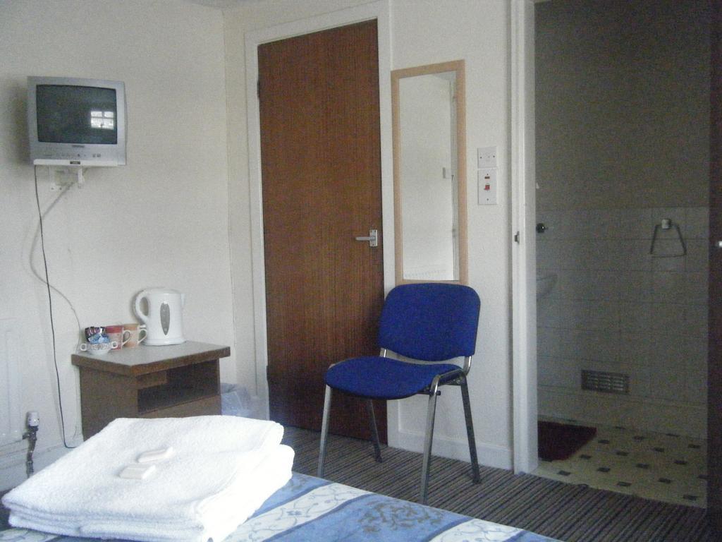 Tudor Court Hotel Swansea Phòng bức ảnh